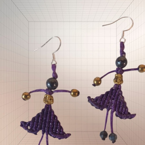 Macrame Doll Earrings new, purple
