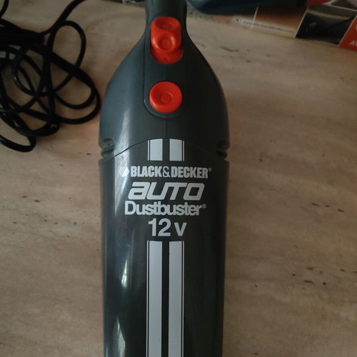 Black & Decker Auto Dustbuster 12V new in box