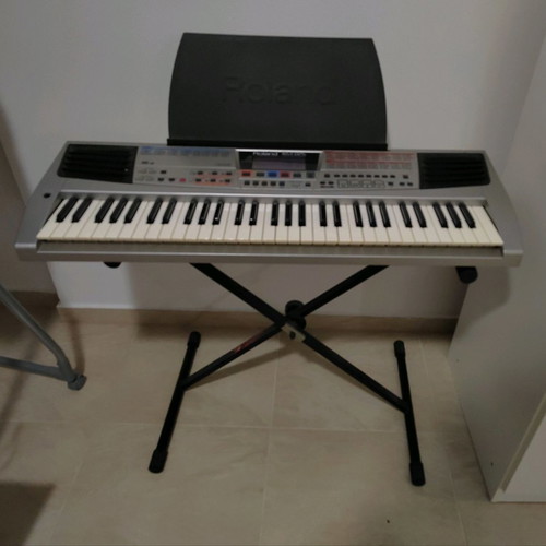 Roland EM-GR 1 keyboard used with Greek rhythms