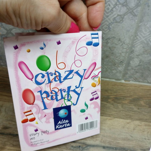 Party invitations new, pack of eight double with envelopes
