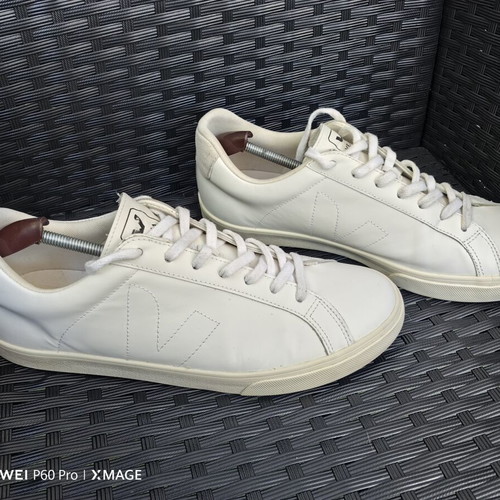 Veja sports shoes used, size 45, white