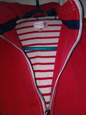 Tricoteen jacket used for girl 8-10 years red