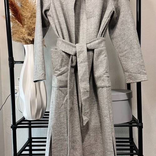 Grey Long Coat Zara Like New With Belt And Checked Lining