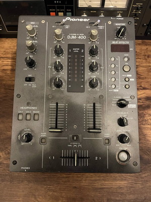 Pioneer DJM 400 μεταχειρισμένο, σε καλή κατάσταση