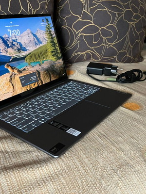 Lenovo Slim 7 14IMH9 14" OLED Touch laptop like new, Intel Core i7, 32GB RAM, 1TB SSD