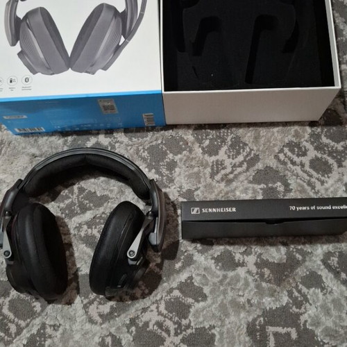 Epos Sennheiser GSP 670 wireless headphones used, missing microphone