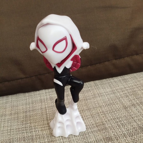 Ghost Spider Gwen Kinder Marvel 2025 figure used