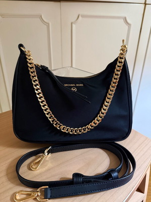 Michael Kors Women's Black Shoulder Bag like new