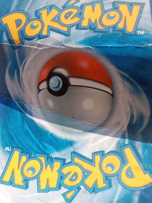 Staraptor Pokemon κάρτα μεταχειρισμένη, τσαλακωμένη