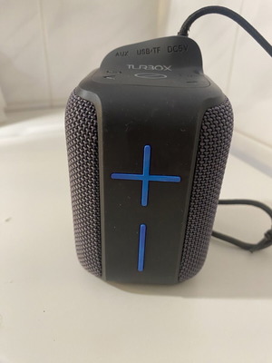 Turbo-X Bluetooth Cube speaker Blue, like new