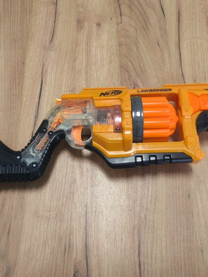 Nerf Lawbringer like new