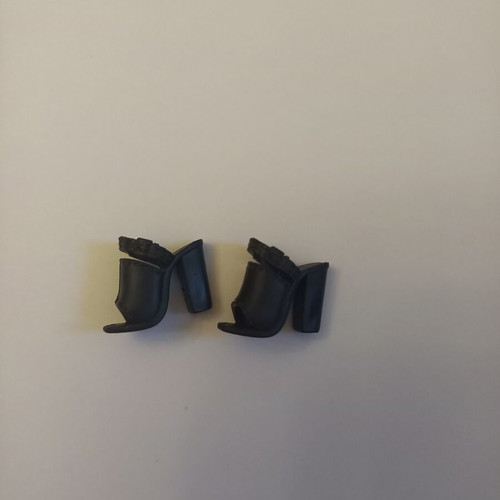 Barbie Fashionistas black shoes