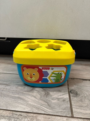 Fisher-Price Shape Sorting Cube used