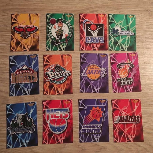 NBA Fleer 96-97 collectible card lot, 18 different