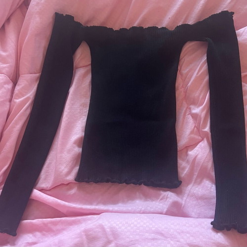 Bershka blouse size S new, black
