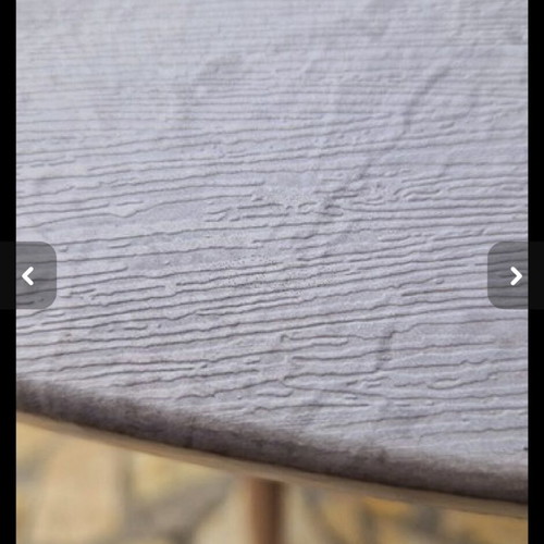 Round table like new, 1 meter wide, gray marble look, metal legs with wood finish