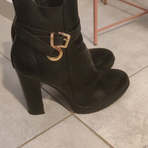 Migato black women's ankle boots used size 38