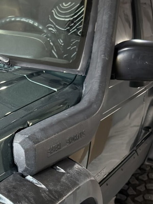 Safari snorkel for Jeep Cherokee XJ used