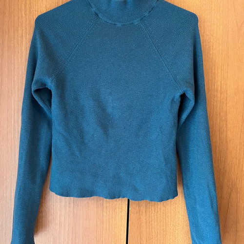 Cropped knitted turtleneck Pull&Bear size M like new, petrol color