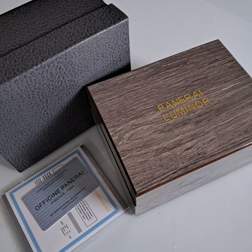 Panerai Luminor watch box with papers like new