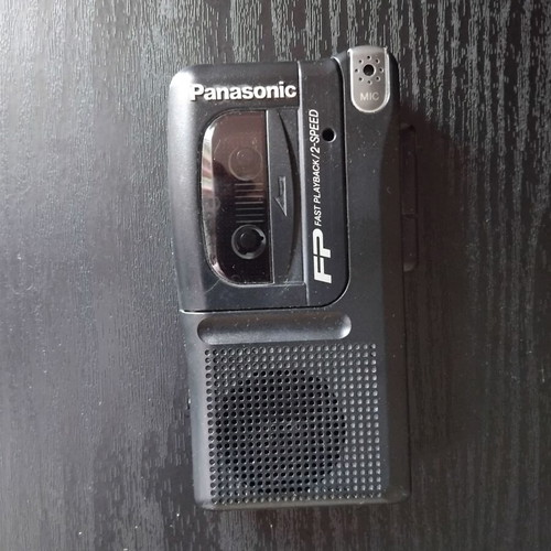 Panasonic RN-202 portable microcassette recorder used, needs repair
