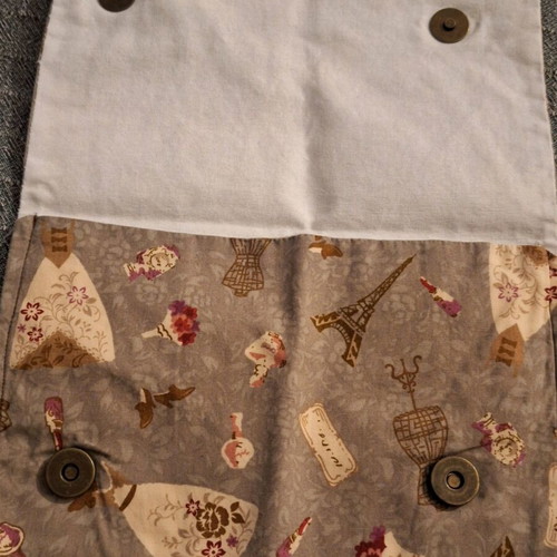 How Old Are You clutch bag like new, cotton multicolor