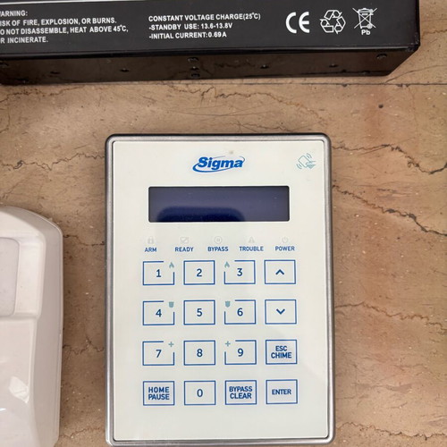 Alarm like new, for one or two entrances