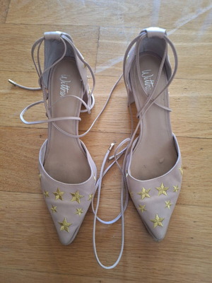 Wittner sandals used with thick heel, size 40, beige and gold