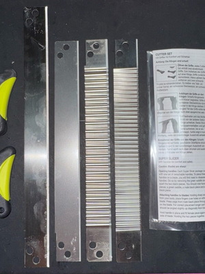 Fimo cutter set 4 blades like new with handles