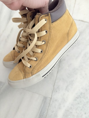Converse All Star boots like new, black and yellow, size 38