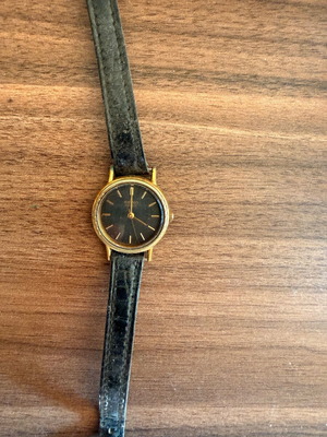 Seiko women's watch used stainless steel vintage waterproof
