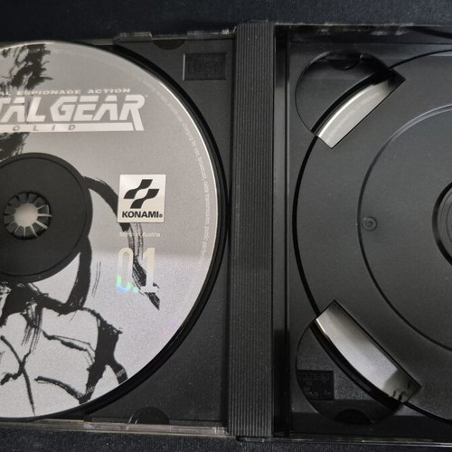 Metal Gear Solid PlayStation 1 game used
