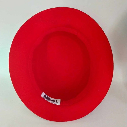 Vintage red women's fedora hat BREITER Munchen like new
