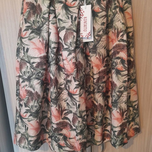 Kontatto skirt L new summer floral green salmon shades