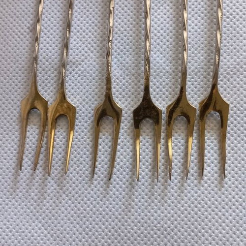 Vintage serving set with forks like new