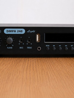 AMC PRO DMPA 240 Light επαγγελματικός ενισχυτής μίξερ 240W σαν καινούργιο