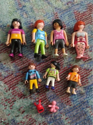 Playmobil girls like new