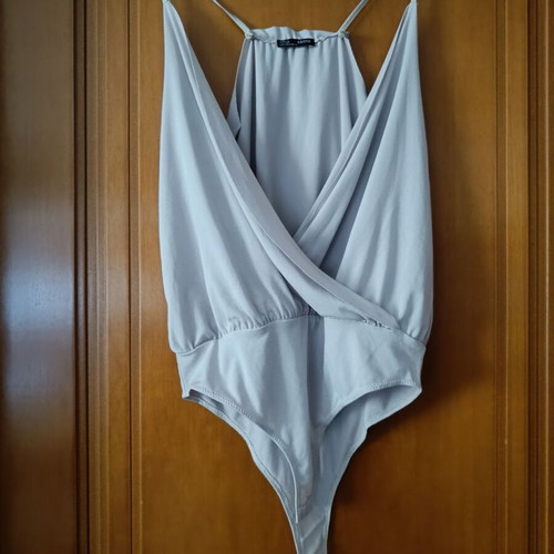 Zara bodysuit like new, light gray, size S