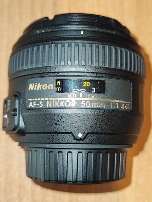 Nikon AF-S Nikkor 50mm f/1.4G lens