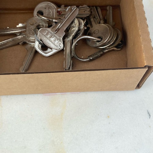 Keys used, pack of 13 with 2 keychains, 1980s