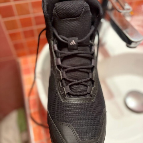 Adidas Tested East Rail 2 like new, black shoes size 45