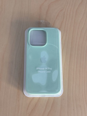 Apple iPhone 14 Pro silicone case, new