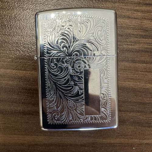 Zippo vintage 2002 engraved chrome lighter made in USA new