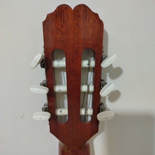 Juan Martinez No 20 classical guitar with case and accessories