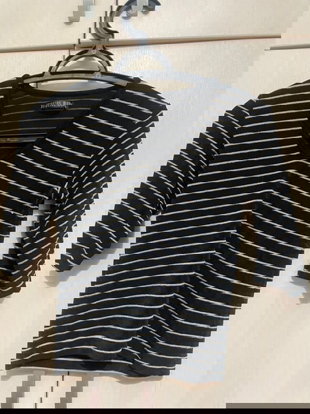 Μπλούζα Montos Marks, μαύρη με ρίγες