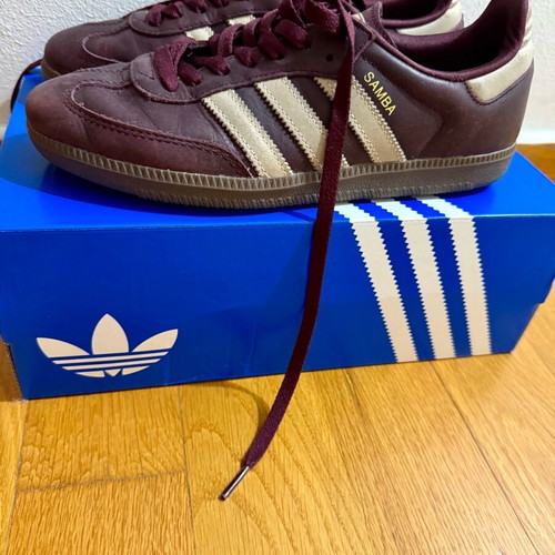 Adidas Original Samba Limited Edition burgundy leather like new