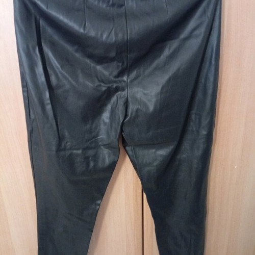 Vero Moda women's leather pants large black like new