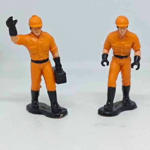 Vintage collectible worker figures set of 2 like new