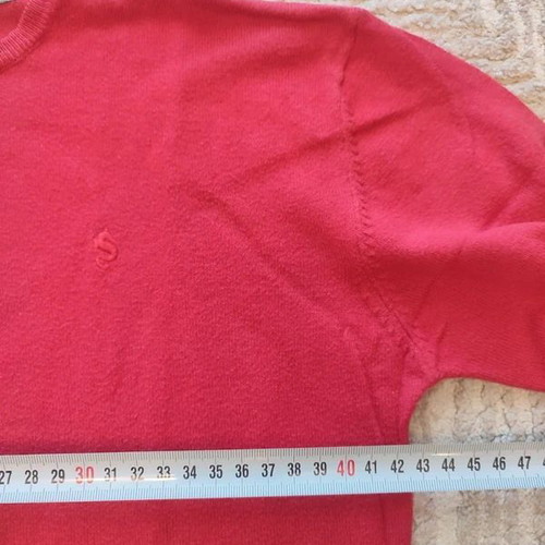 Sfera knitted blouse size 9-10, like new, red