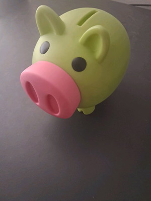 Piggy bank used with sound on the nose